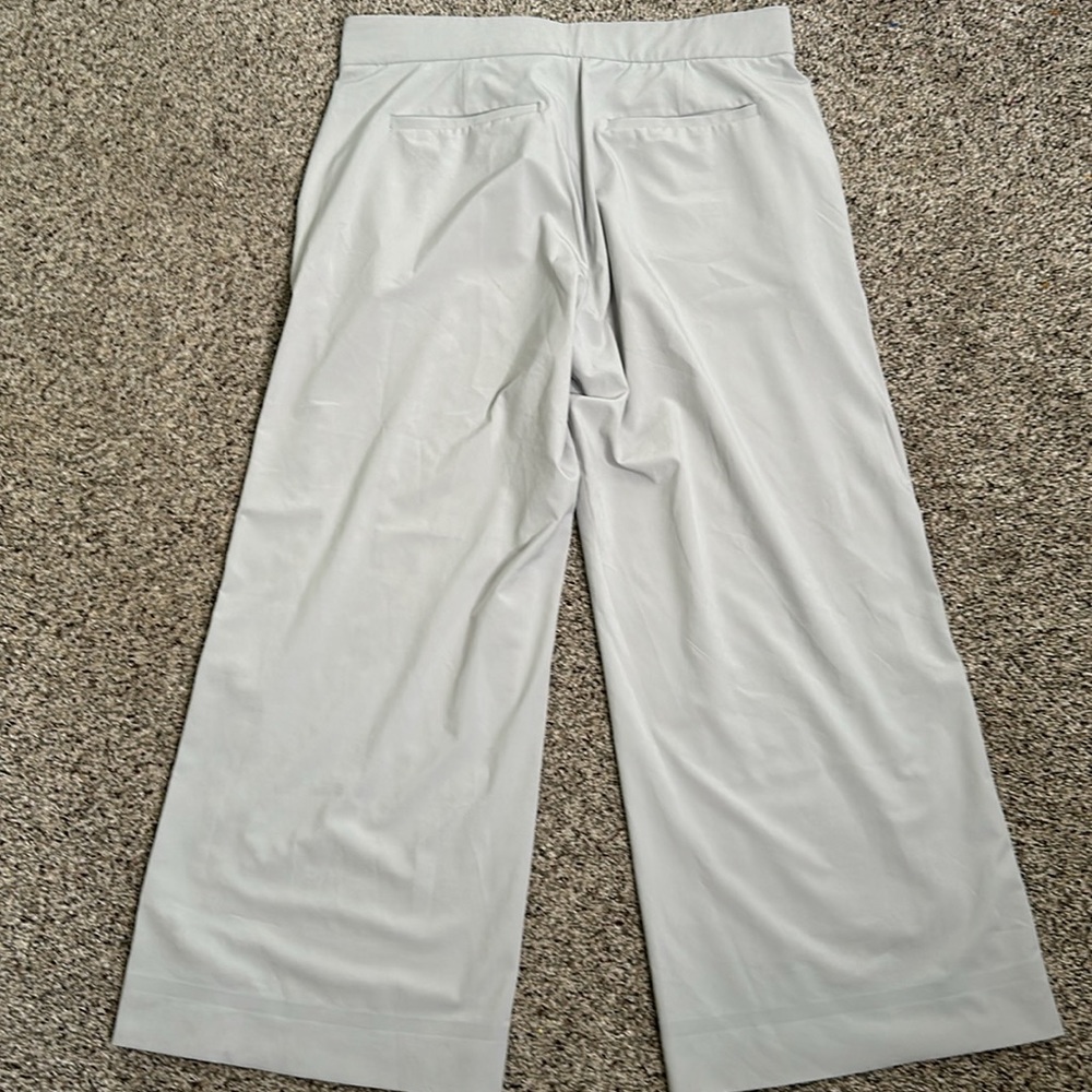 Athleta light gray tribecca crop pants side slits size 4 - Picture 6 of 8